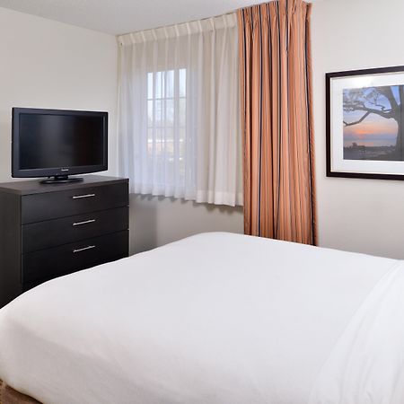 Sonesta Simply Suites Charlotte University Bagian luar foto